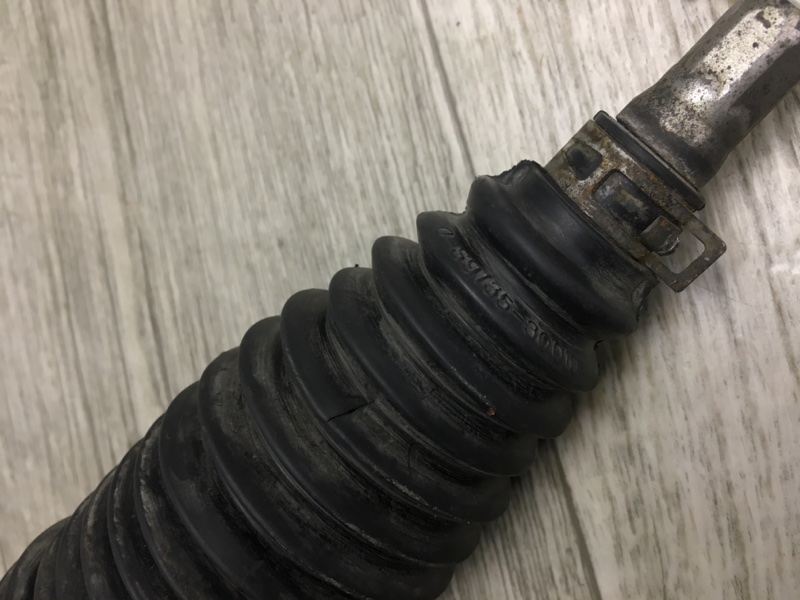 Рулевая тяга GS350 GS300 05-11