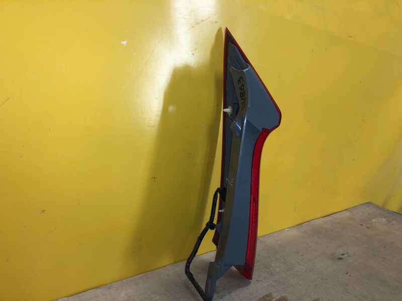 Фонарь наружный правый CRV (RM) 11-18 Фонарь наружный правый CRV (RM) 11-18