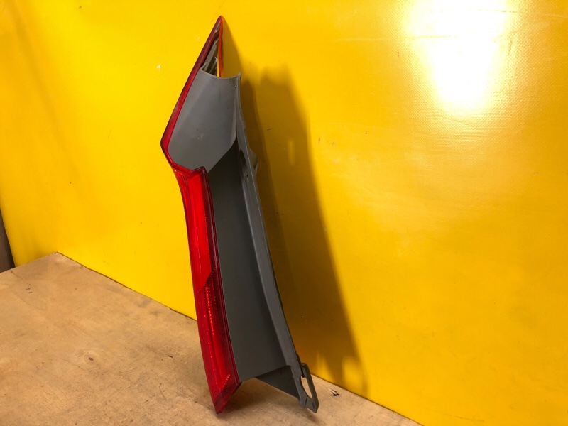 Фонарь наружный левый CRV (RM) 11-18 Фонарь наружный левый CRV (RM) 11-18