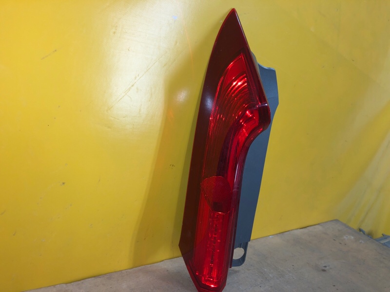 Фонарь наружный левый HONDA CRV (RM) 11-18