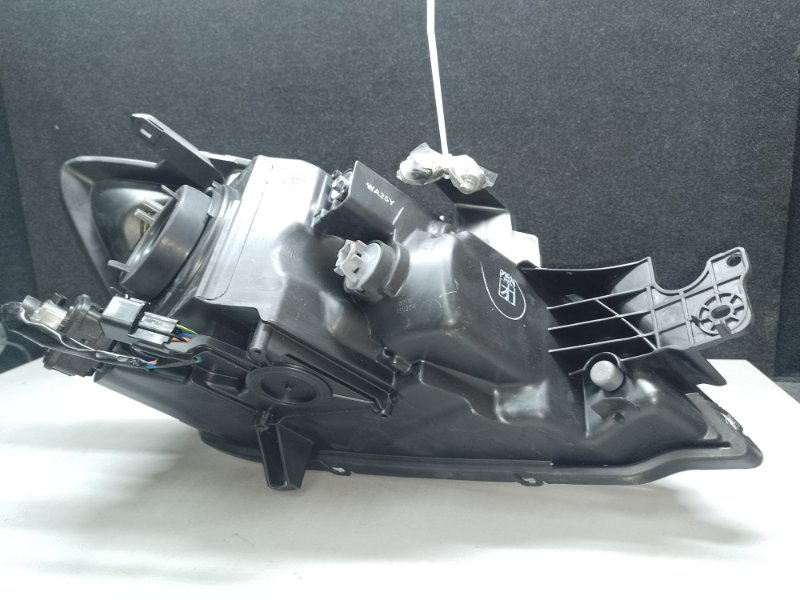 Фара передняя левая LANCER IX 9 03-07 Фара передняя левая LANCER IX 9 03-07