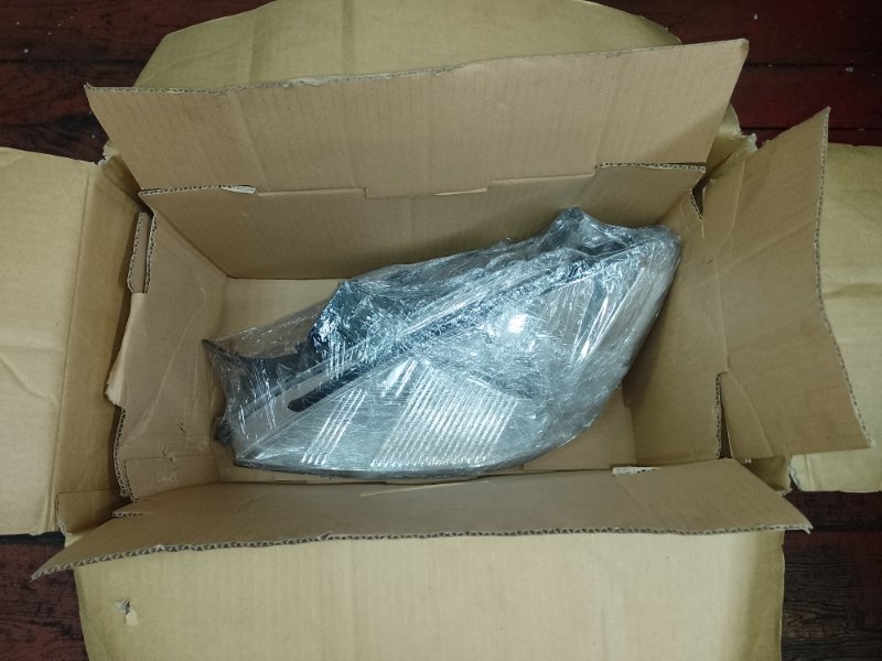 Фара передняя левая LANCER IX 9 03-07 Фара передняя левая LANCER IX 9 03-07