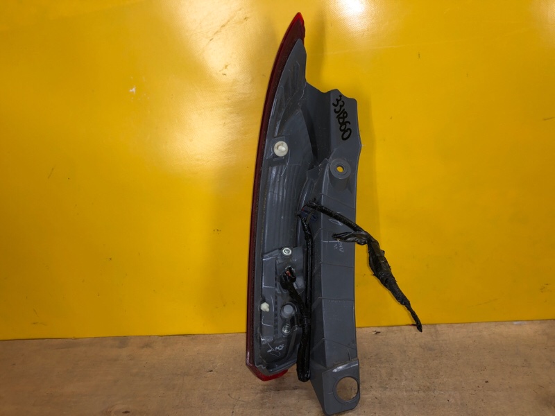 Фонарь наружный правый CRV (RM) 11-18 Фонарь наружный правый CRV (RM) 11-18