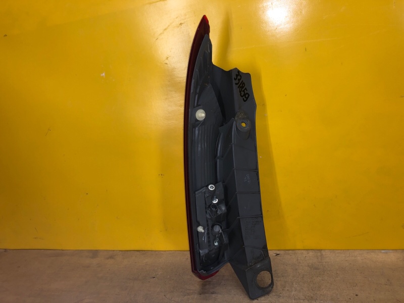 Фонарь наружный правый CRV (RM) 11-18 Фонарь наружный правый CRV (RM) 11-18