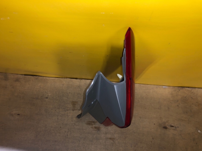 Фонарь наружный задний правый CRV (RM) 11-18