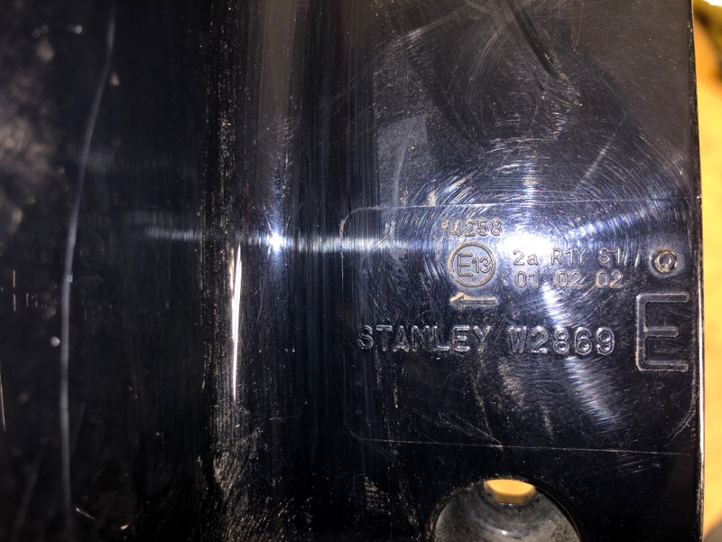 Фонарь наружный левый OUTLANDER GF 12-