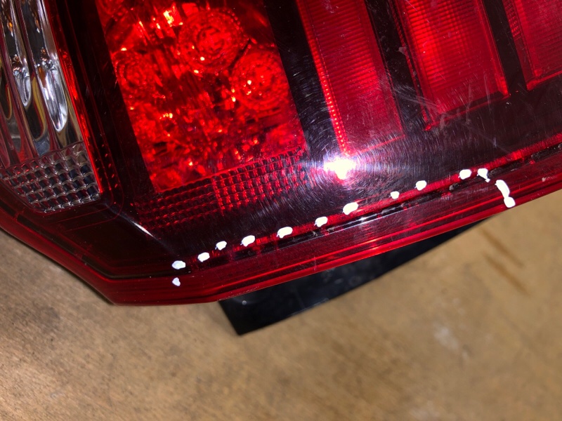 Фонарь наружный левый OUTLANDER GF 12-