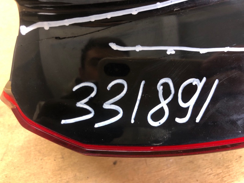 Фонарь наружный правый OUTLANDER GF 12-