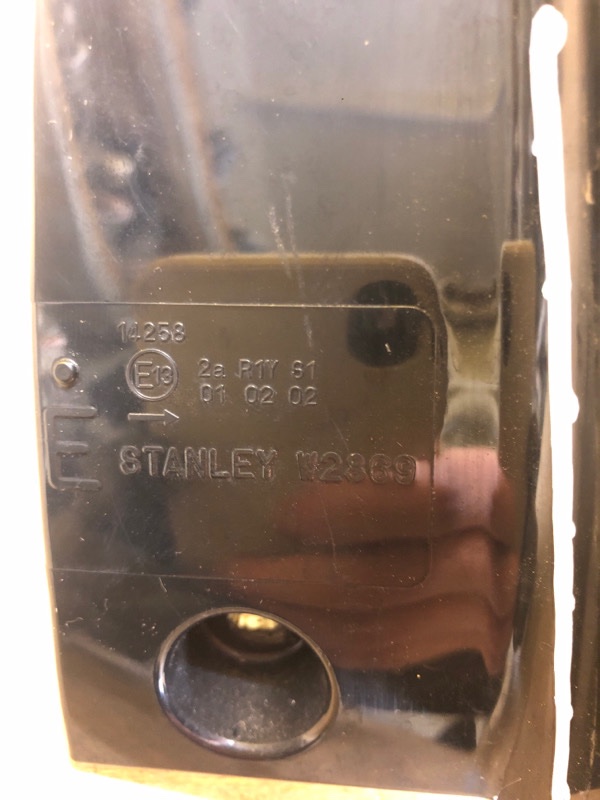 Фонарь наружный правый OUTLANDER GF 12-