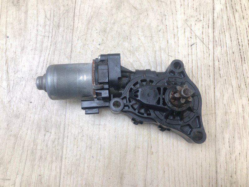 Моторчик регулировки сиденья передний правый RX350/450 15-22