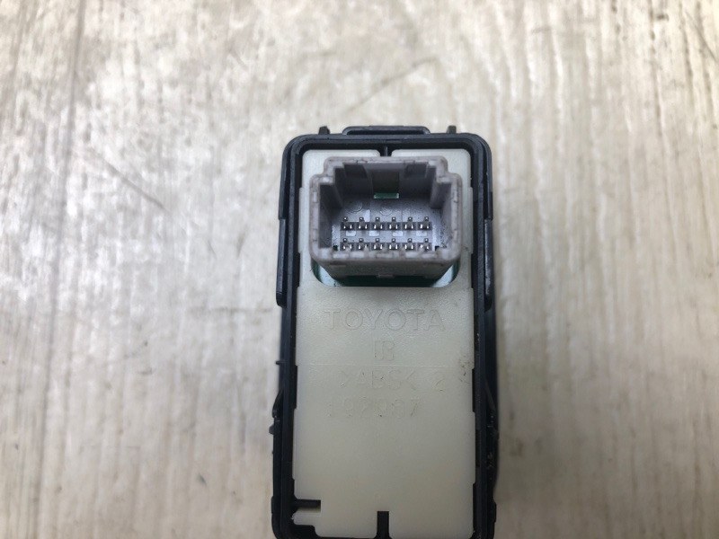 Кнопка стеклоподъемника задняя левая RX350/450 15-22