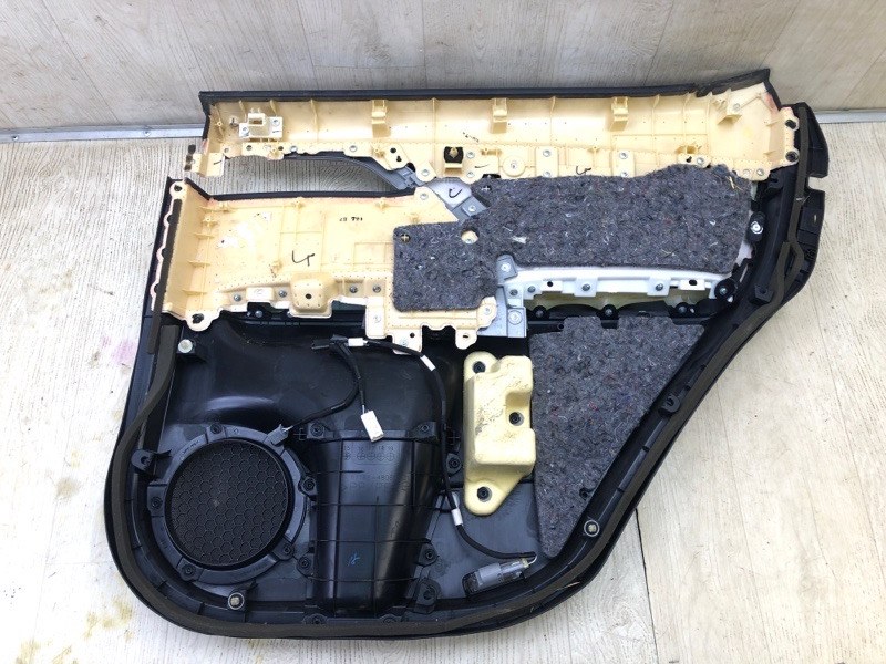 Карта двери задняя левая RX350/450 15-22