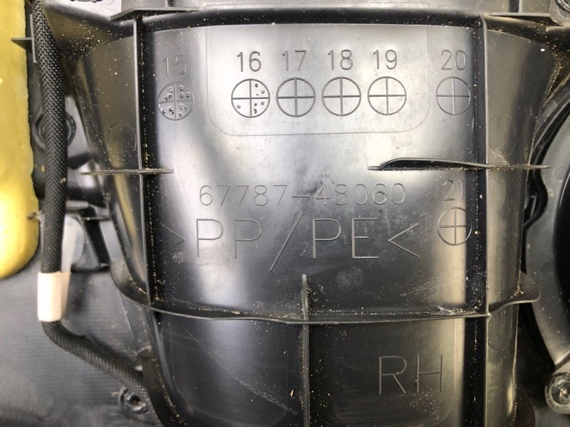 Карта двери задняя правая RX350/450 15-22