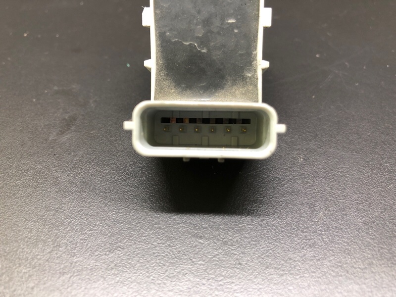 Датчик парктроника передний GRANDEUR HG 11-16