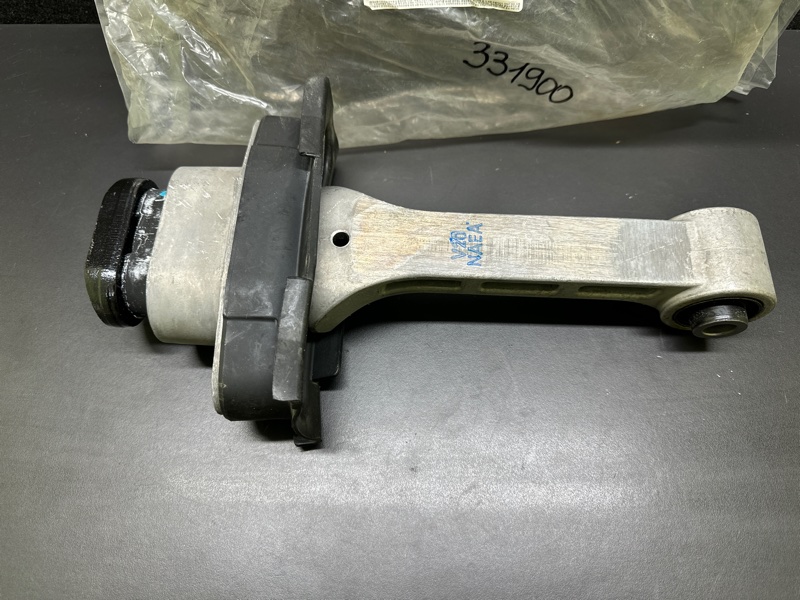 Подушка АКПП нижняя GRANDEUR HG 11-16