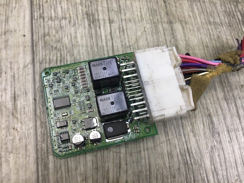 Реле дворников TOYOTA CAMRY 40 06-11 Реле дворников TOYOTA CAMRY 40 06-11