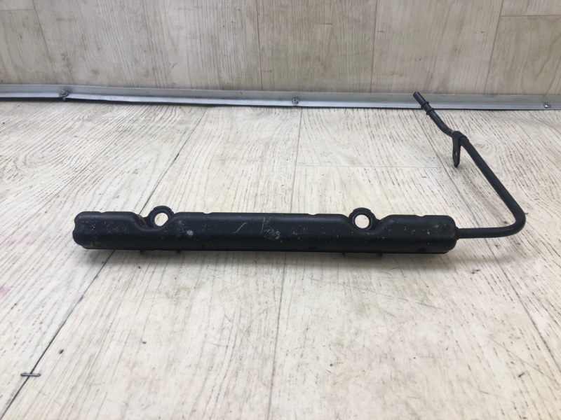 Топливная рейка PRIUS - 11 97-03 1NZ-FXE 1.5L