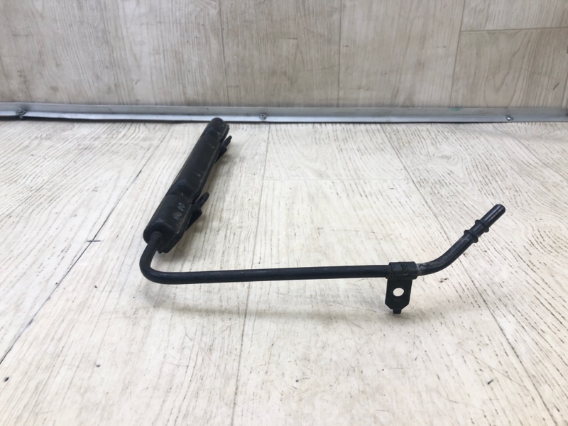 Топливная рейка TOYOTA PRIUS - 11 97-03 1NZ-FXE 1.5L