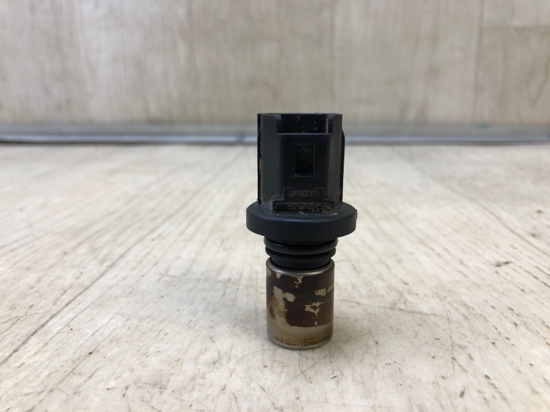 Датчик положения распредвала PRIUS - 11 97-03 1NZ-FXE 1.5L