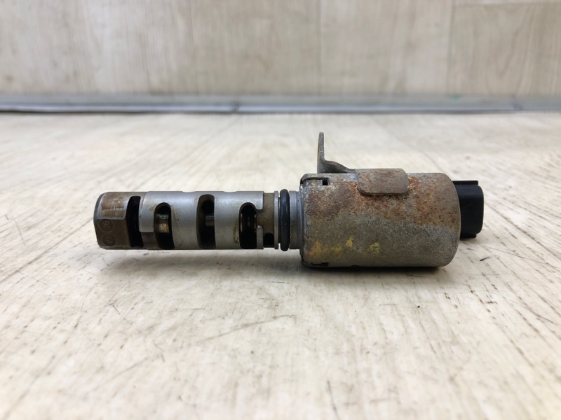 Клапан изменения фаз ГРМ PRIUS - 11 97-03 1NZ-FXE 1.5L