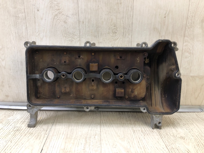 Крышка клапанная PRIUS - 11 97-03 1NZ-FXE 1.5L