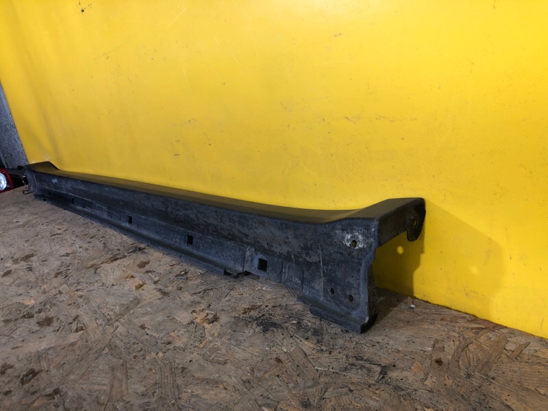 Накладка порога наружная правая OUTBACK 09-14 BR