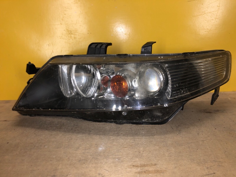 Запчасть фара левая HONDA ACCORD CL7 / TSX 03-08 33151-SEA-G11 Б/У Фара левая HONDA ACCORD CL7 / TSX 03-08 33151-SEA-G11 Б/У