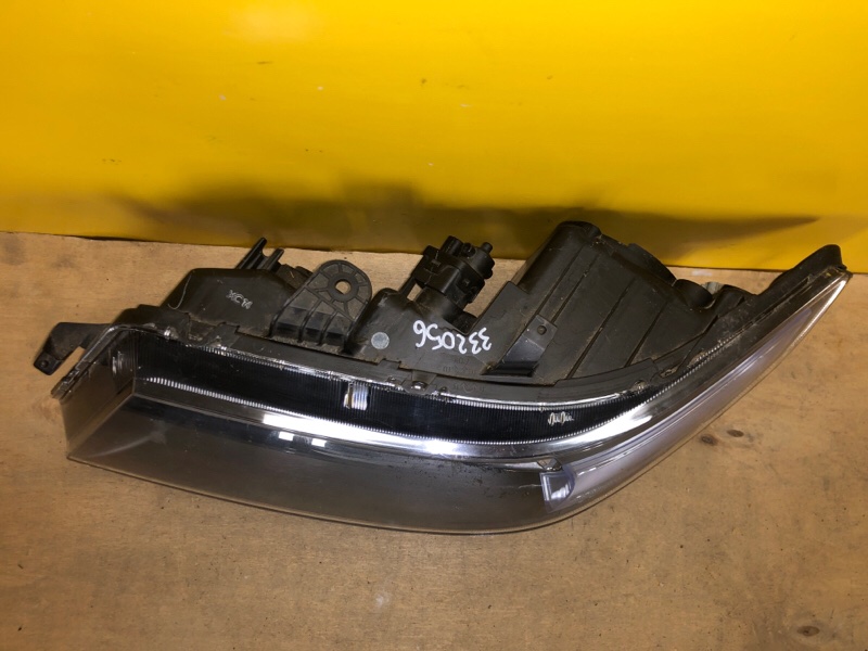 Фара левая ACCORD CL7 / TSX 03-08 Фара левая ACCORD CL7 / TSX 03-08