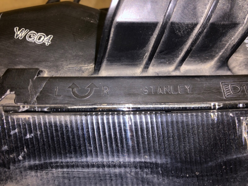 Фара левая ACCORD CL7 / TSX 03-08 Фара левая ACCORD CL7 / TSX 03-08