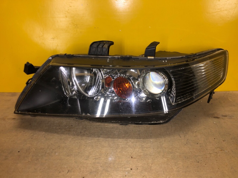 Запчасть фара левая HONDA ACCORD CL7 / TSX 03-08 33151-SEA-G11 Б/У Фара левая HONDA ACCORD CL7 / TSX 03-08 33151-SEA-G11 Б/У