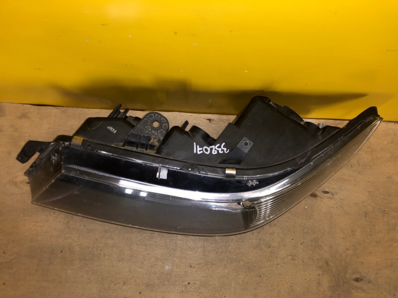 Фара левая ACCORD CL7 / TSX 03-08 Фара левая ACCORD CL7 / TSX 03-08