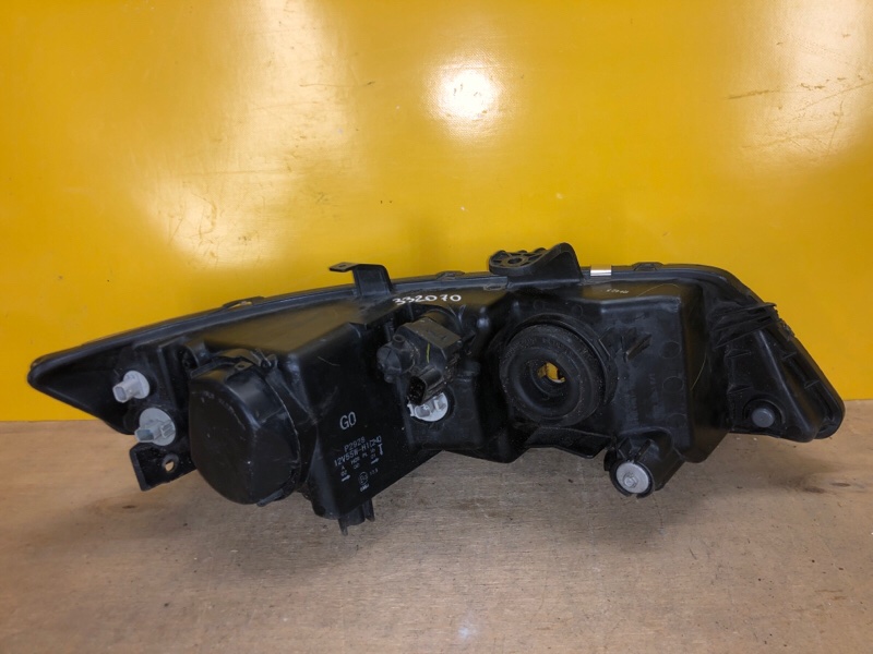 Фара левая ACCORD CL7 / TSX 03-08 Фара левая ACCORD CL7 / TSX 03-08