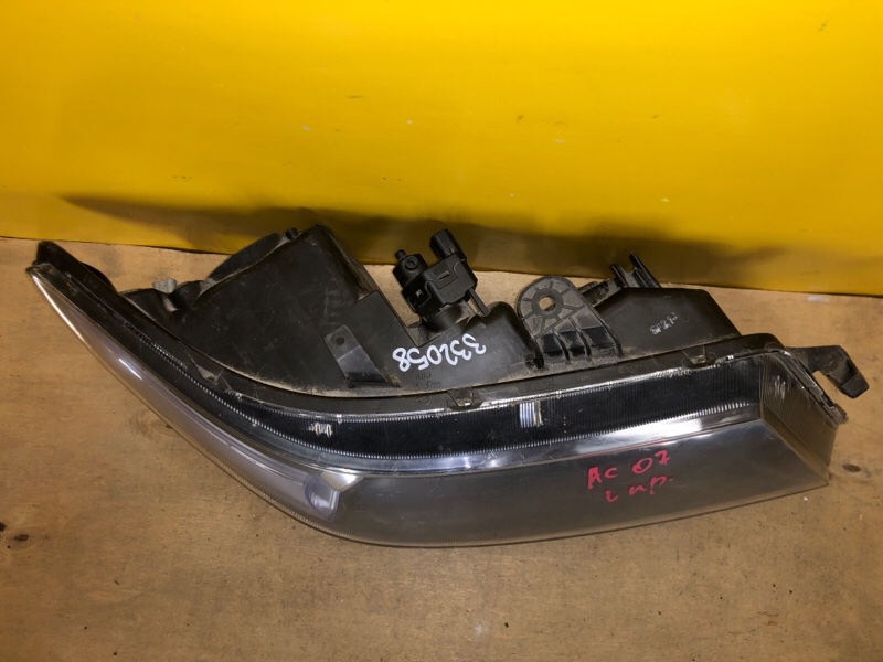 Фара правая ACCORD CL7 / TSX 03-08 Фара правая ACCORD CL7 / TSX 03-08