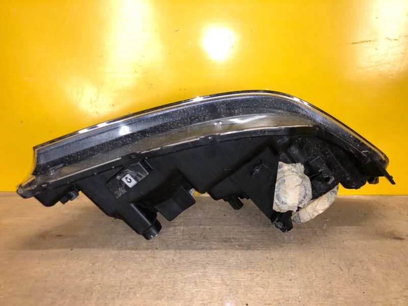 Фара левая ACCORD CL7 / TSX 03-08 Фара левая ACCORD CL7 / TSX 03-08