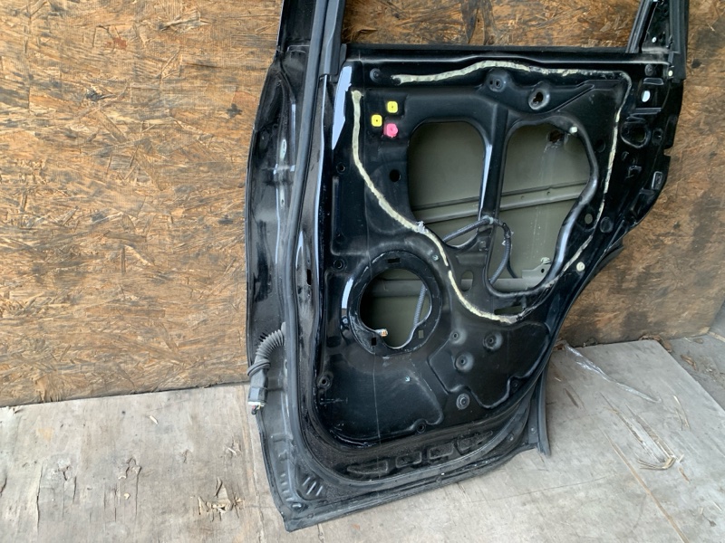 Дверь задняя правая RDX 06-12 2008 Внедорожник 2.3
