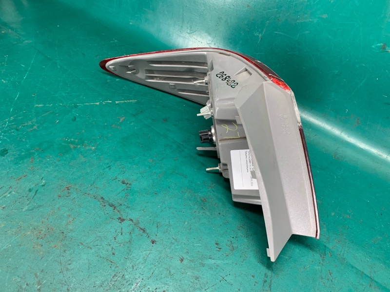 Фонарь наружный правый CAMRY 55 14-17 2016 2.5 2ARFE