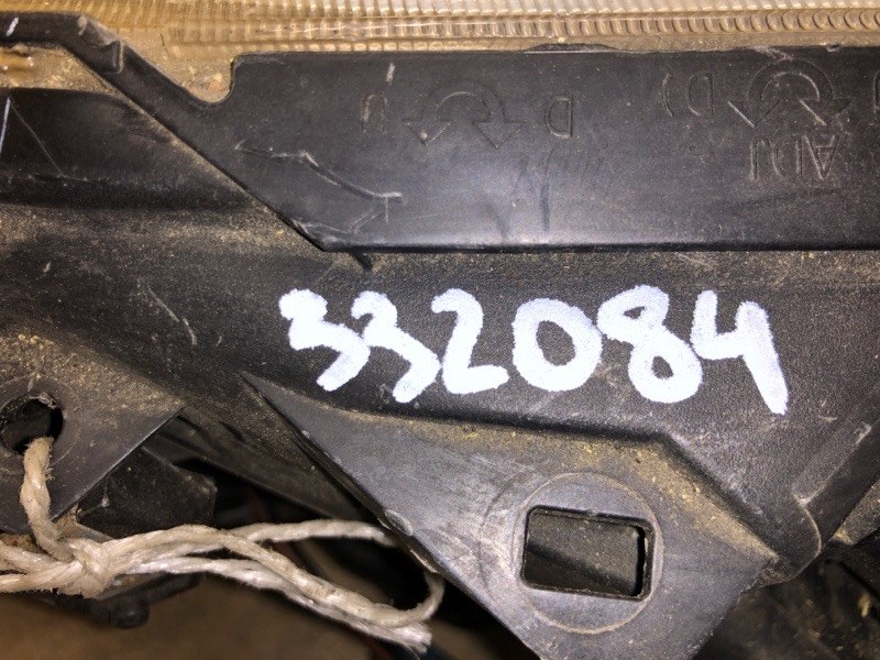 Фара правая CRV 06-12