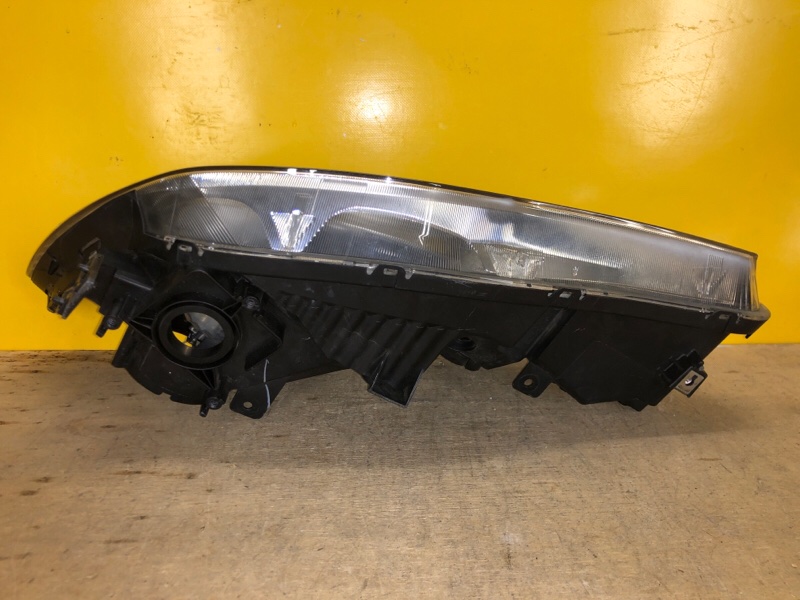 Фара правая CIVIC 4D 06-11 Фара правая CIVIC 4D 06-11