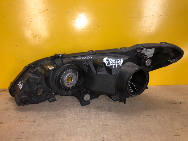 Фара правая CIVIC 4D 06-11 Фара правая CIVIC 4D 06-11