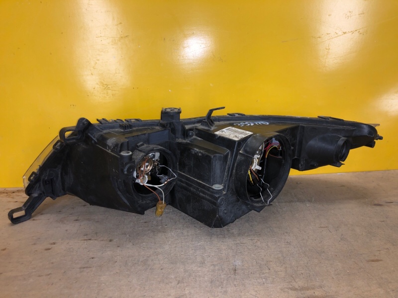 Фара правая CIVIC 5D 06-11