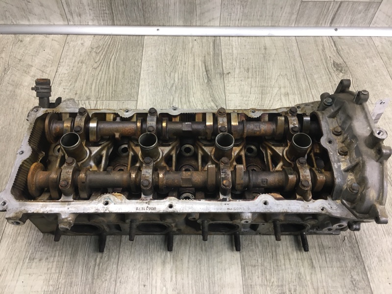 Головка блока цилиндров правая QX56 / TITAN / ARMADA 04-16 2008 VK56DE