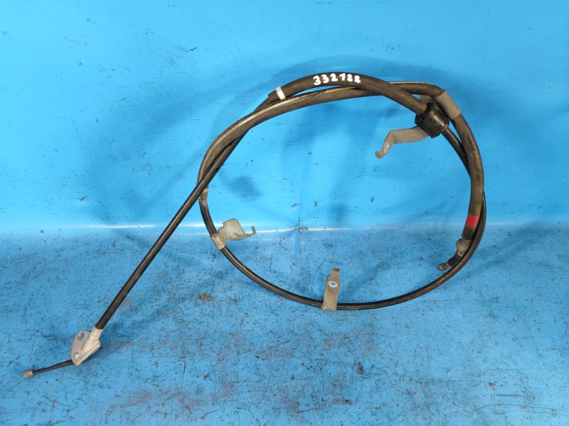 Трос стояночного тормоза задний правый TOYOTA PRIUS - 30 09-17 2012 ZVW30 1.8 2ZRFXE 46420-47080 Б/У