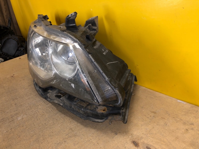 Фара правая CIVIC 4D 06-11