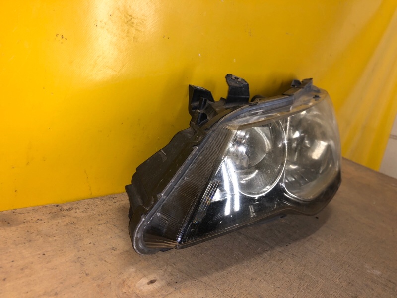 Фара левая HONDA CIVIC 4D 06-11 Фара левая HONDA CIVIC 4D 06-11