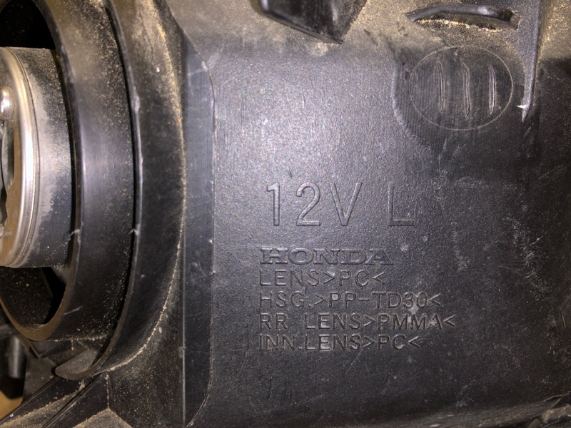 Фара левая CIVIC 4D 06-11 Фара левая CIVIC 4D 06-11