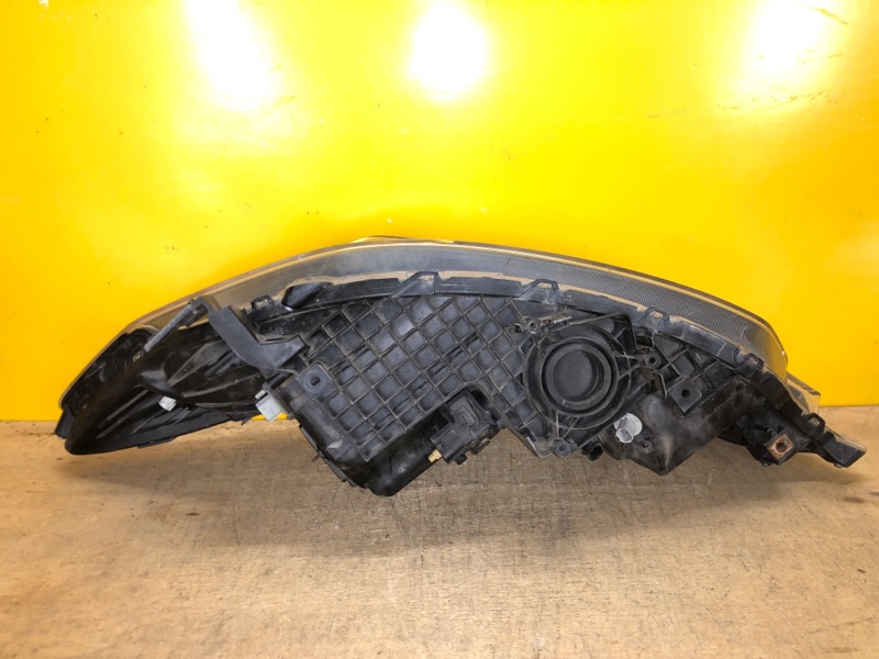 Фара правая ACCORD CU8 / TSX 08-14 Фара правая ACCORD CU8 / TSX 08-14