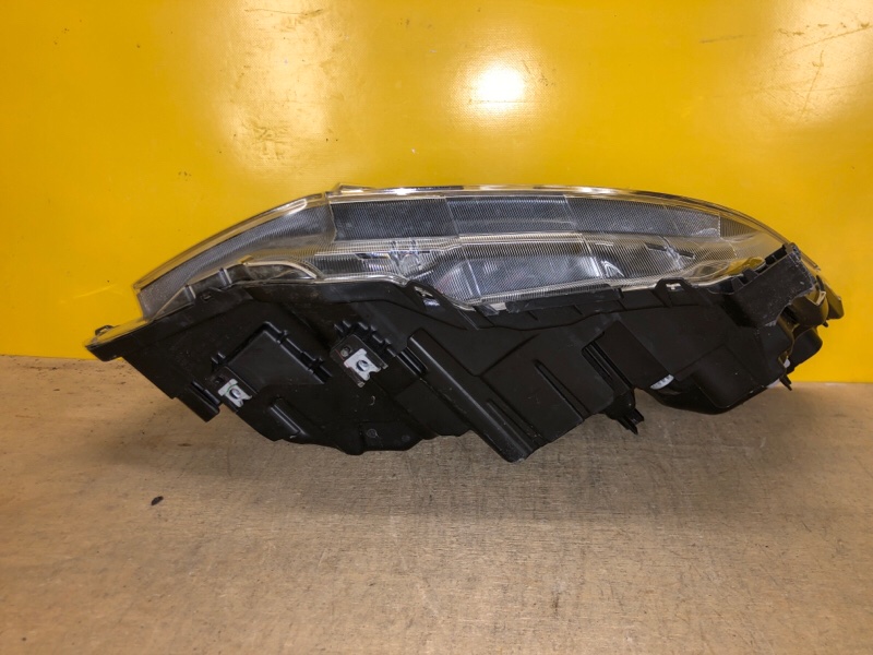 Фара левая CIVIC FC/FK 15- Фара левая CIVIC FC/FK 15-