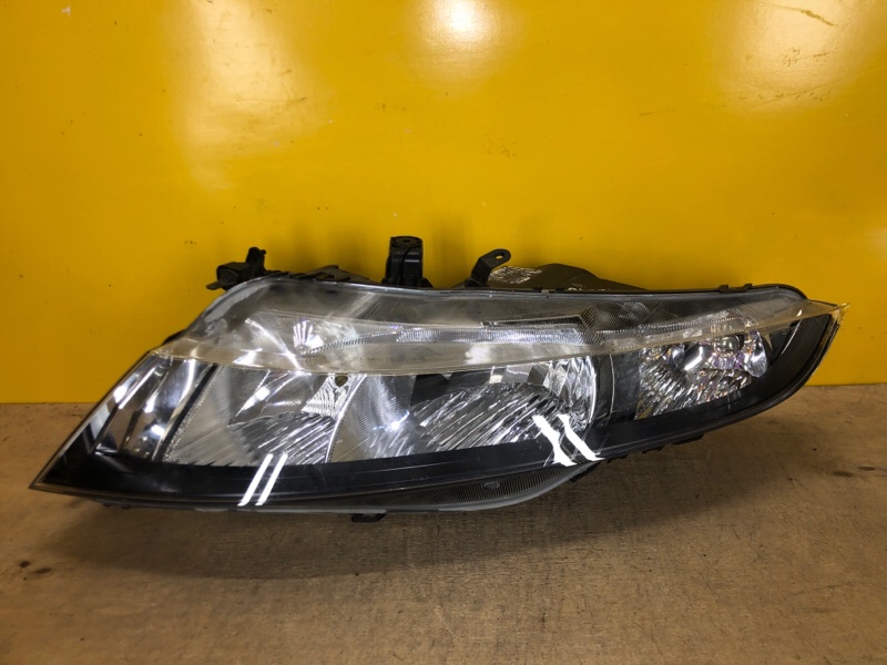 Фара левая HONDA CIVIC 5D 06-11 33151-SMG-G01 Б/У