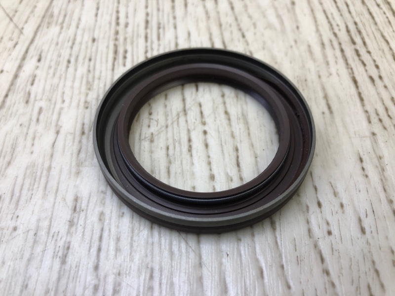 Сальник коленвала передний TOYOTA CAMRY 30 02-06 MCV30 1MZ-FE