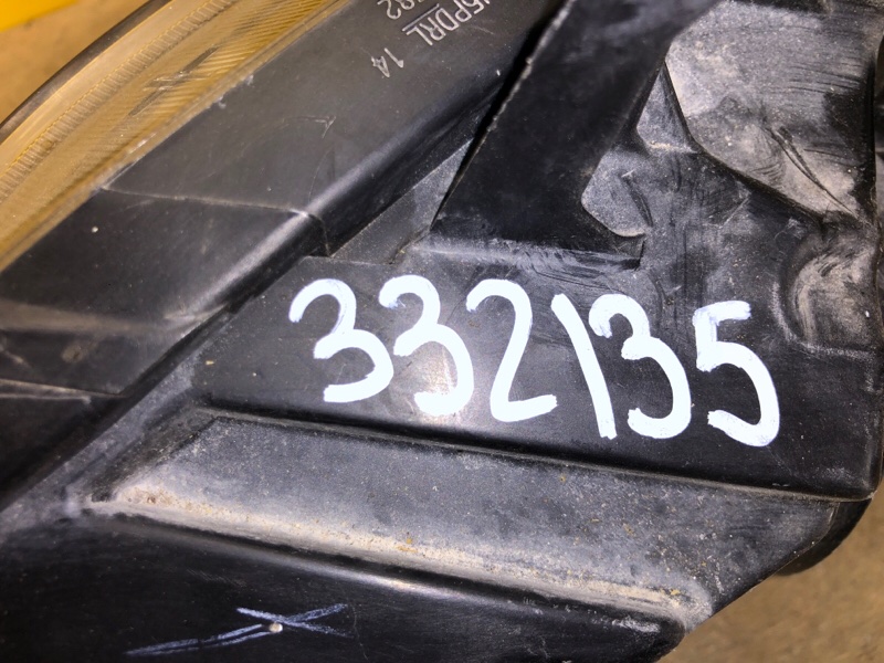 Фара правая CIVIC FC/FK 15- Фара правая CIVIC FC/FK 15-